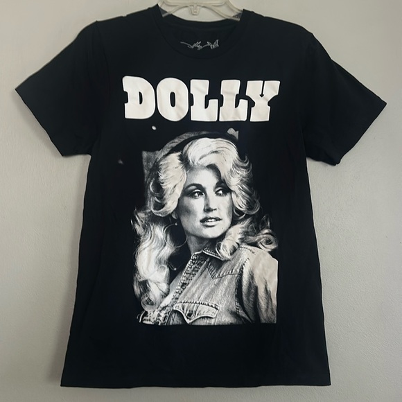 Country Dolly Graphic Tee (S-3xl) main image 1